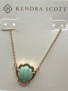 Kendra Scott Brynne Silver Shell Short Pendant Necklace